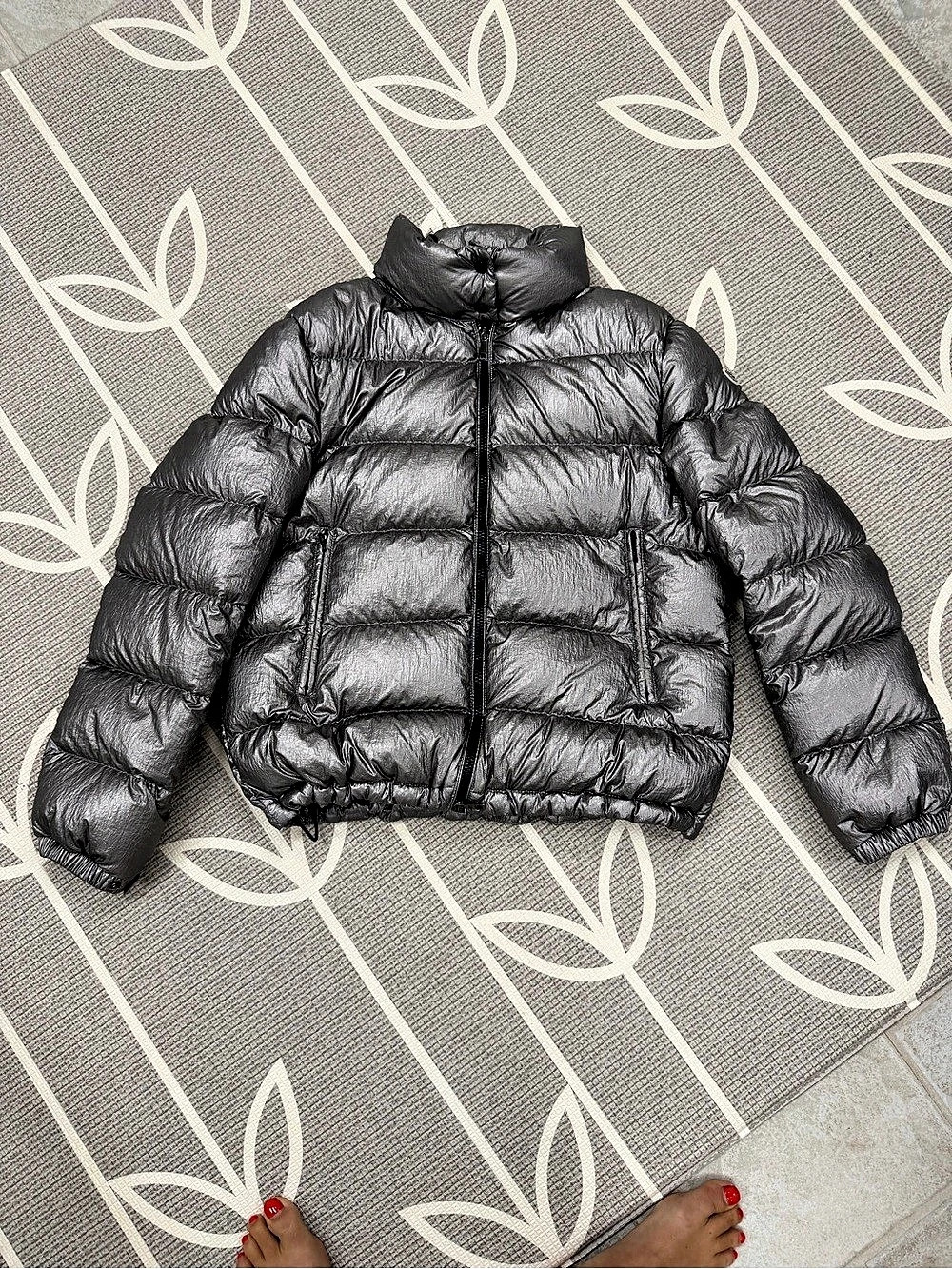 Moncler Bady Short Down Jacket Metallic Hooded Puffer Gray